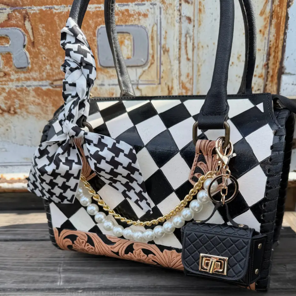 Checkered Decorative Speedy