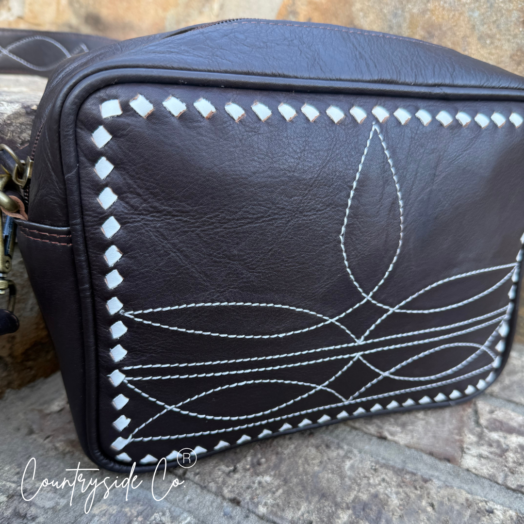 Boot Stitch Leather Purse by Countryside Co.