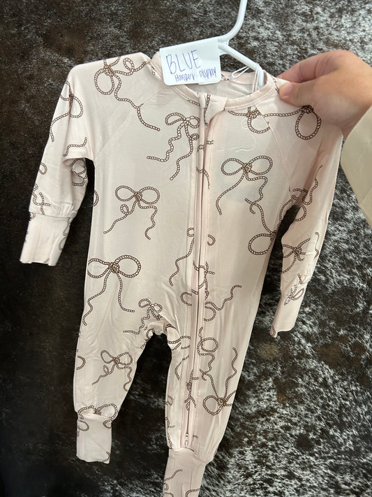 Bamboo Bow Sleeper 3-6 Month