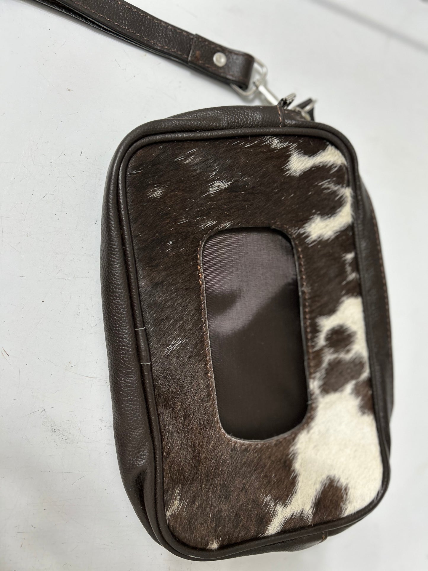 Cowhide Wipe Case